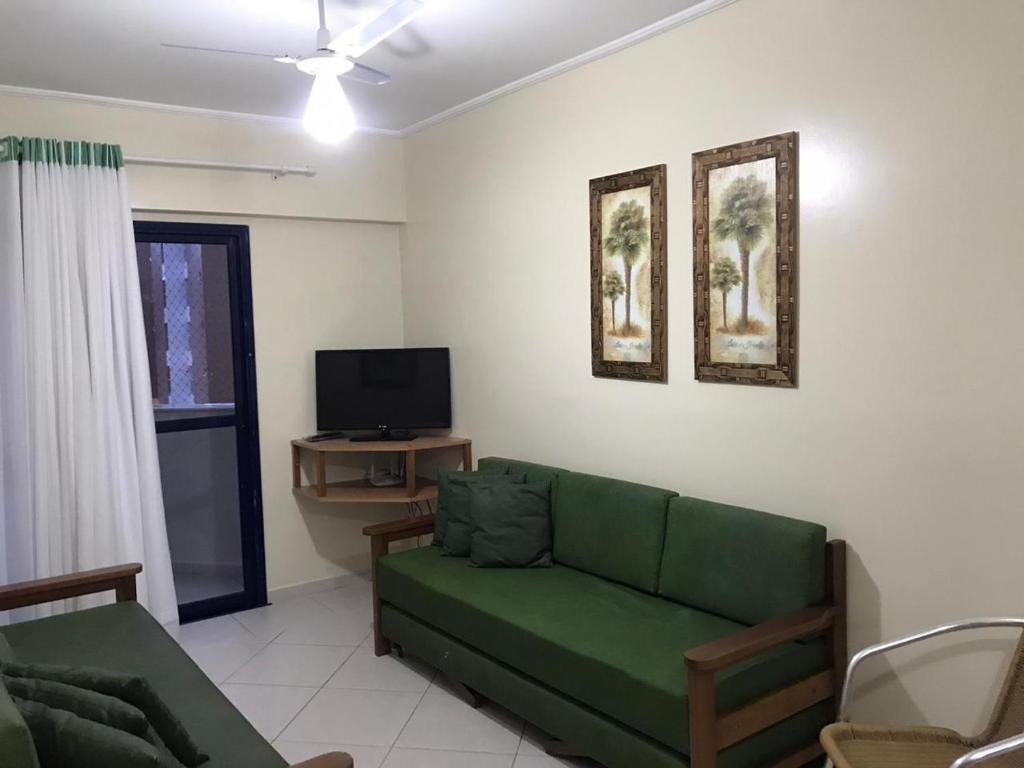  PRAIA GRANDE- UBATUBA- parte nobre - Cond SAN MARINO