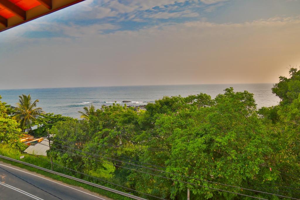 Seafood Restaurant and Motel - 4