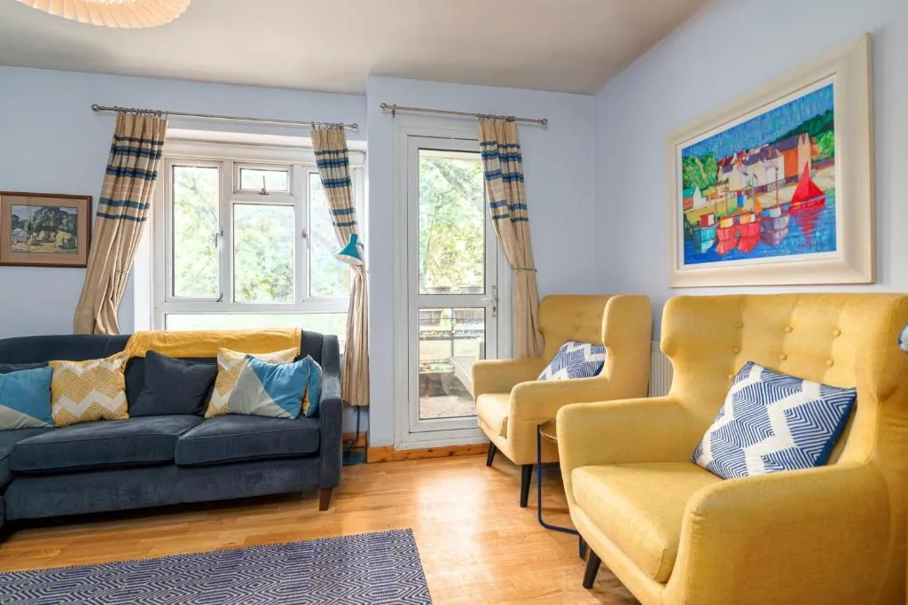 GuestReady - Charming 1BR Highbury Flat with Balcony, Londra, Marea Britanie