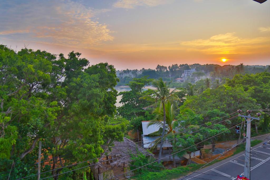 Seafood Restaurant and Motel - 10