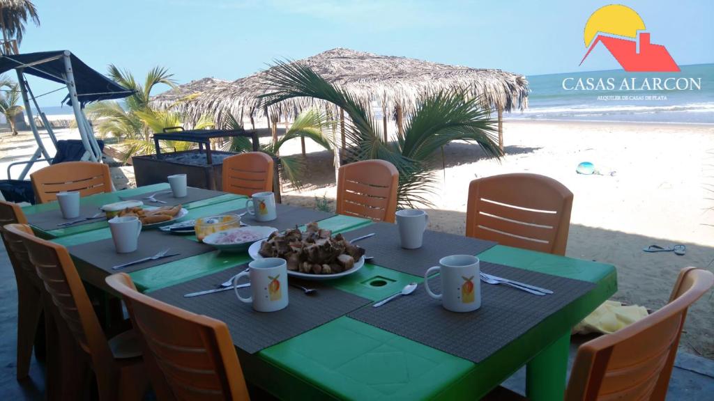 Casa de Playa Alarcon - Huacura