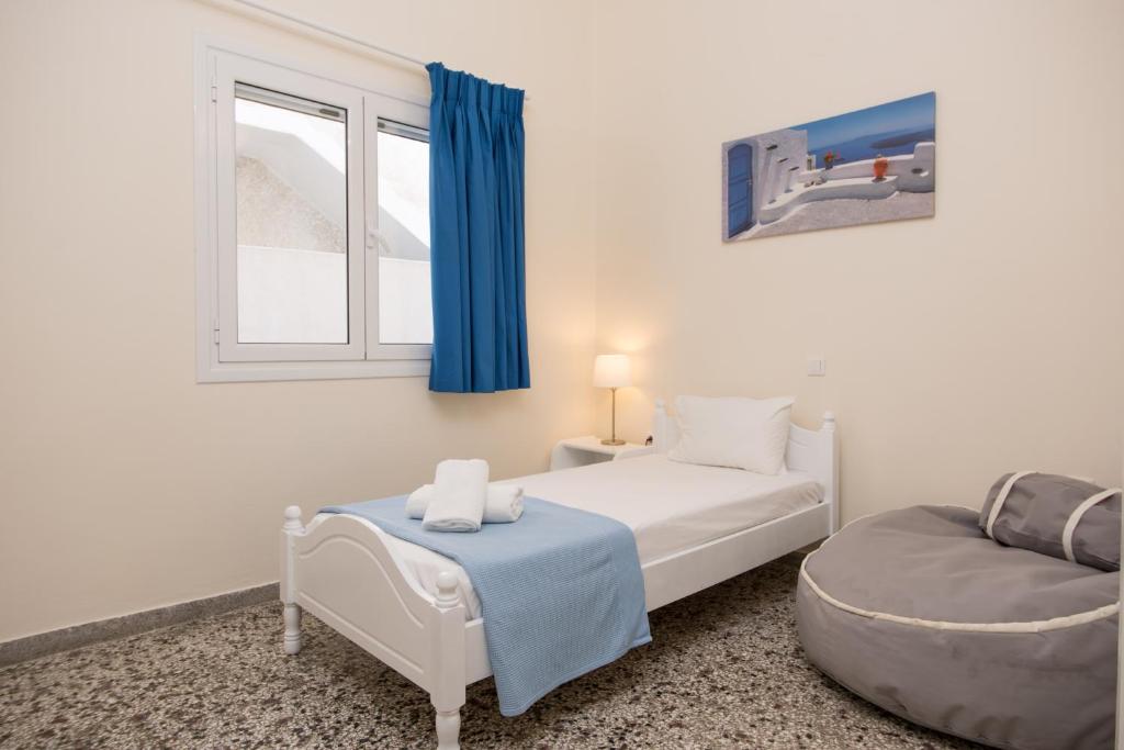 Postel nebo postele na pokoji v ubytování Spacious apartment on the beachfront