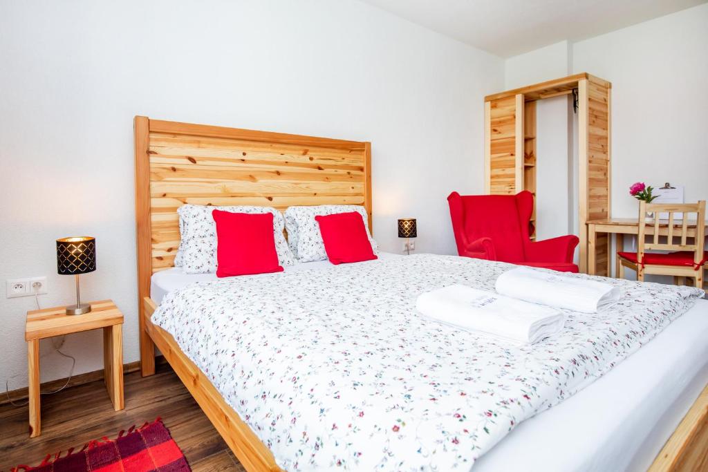 Postel nebo postele na pokoji v ubytování Apartmány Nevädza
