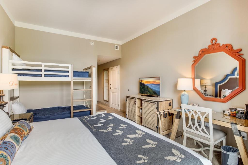 Dollywood's DreamMore Resort and Spa - Camera Re Con Letto A Castello