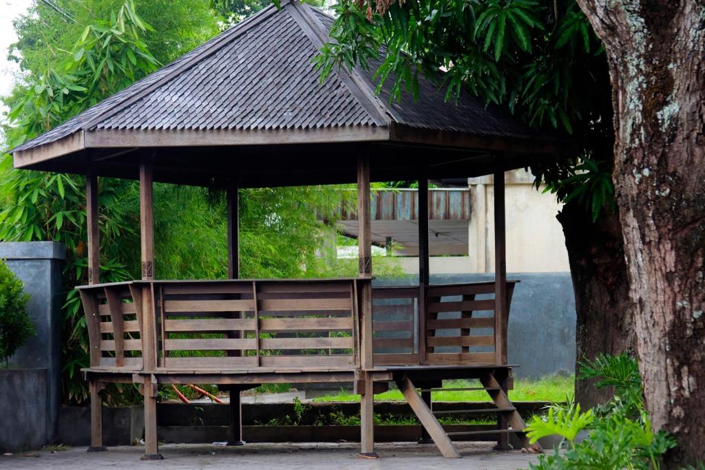 Jardí fora de Ndalem Mantrigawen
