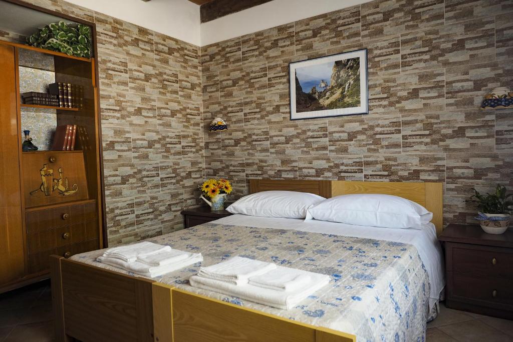 La Vecchia Montagna a Nebida - Accogliente B&B Panoramico