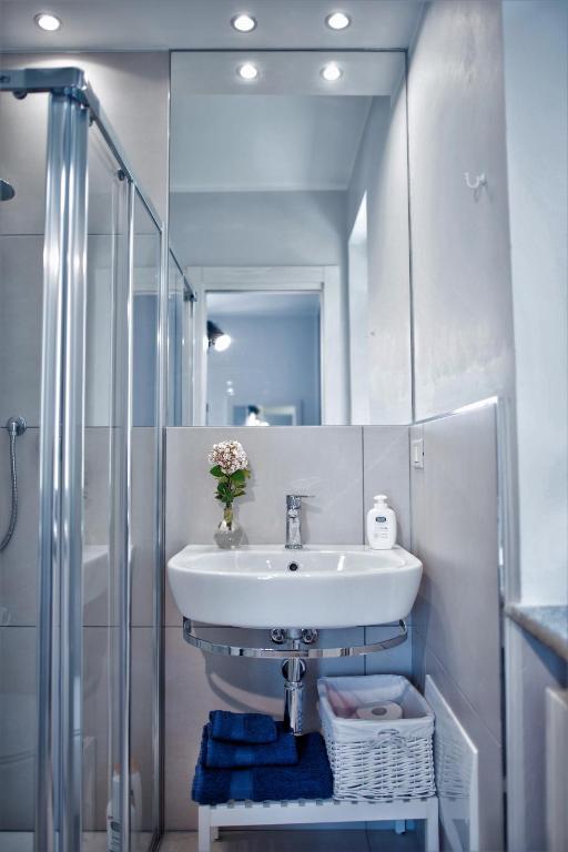 Koupelna v ubytování B&B Cascina Ciapilau