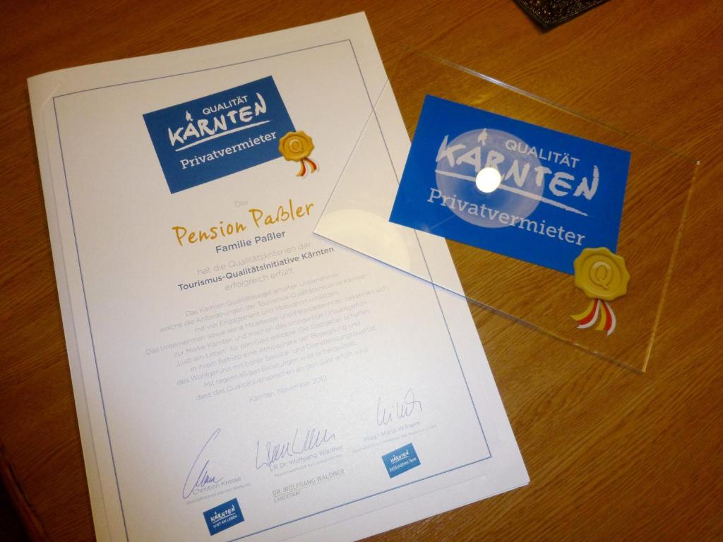 Certifikát, hodnocení, plakát nebo jiný dokument vystavený v ubytování Pension Paßler