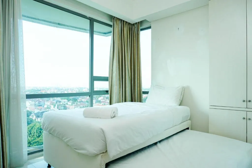 Good Location and Cozy 2BR St. Moritz Apartment By Travelio, Jakarta, Indonesia