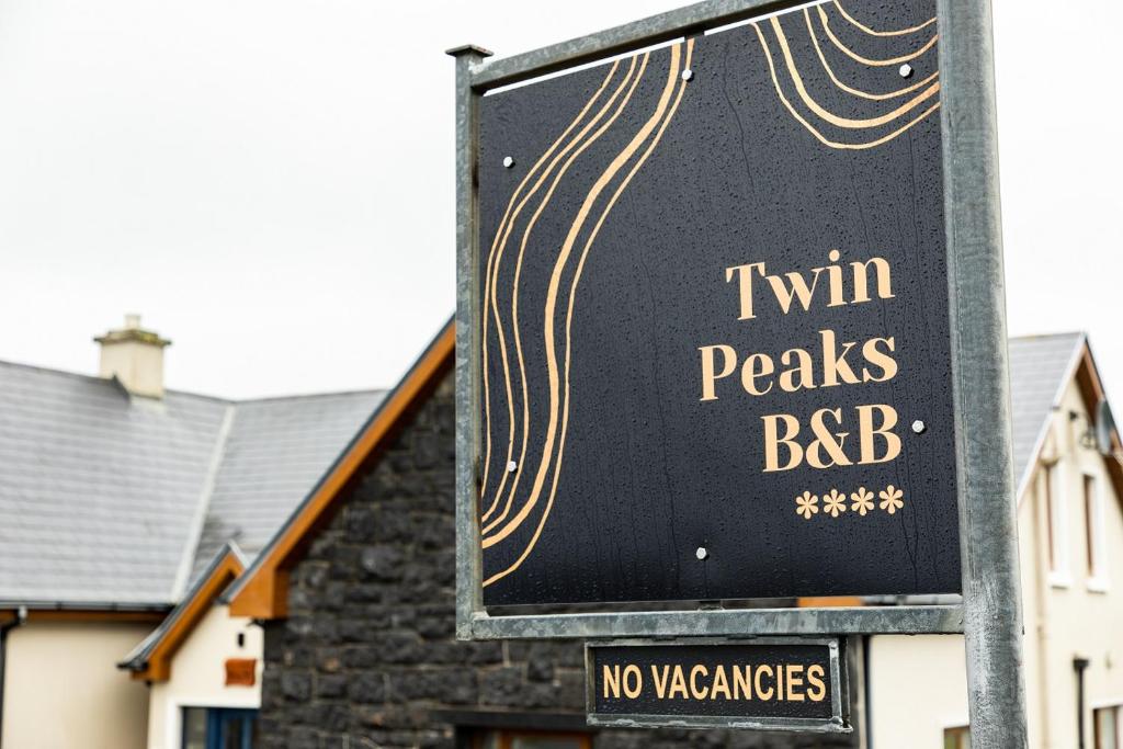Certifikát, hodnocení, plakát nebo jiný dokument vystavený v ubytování Twin Peaks B&B