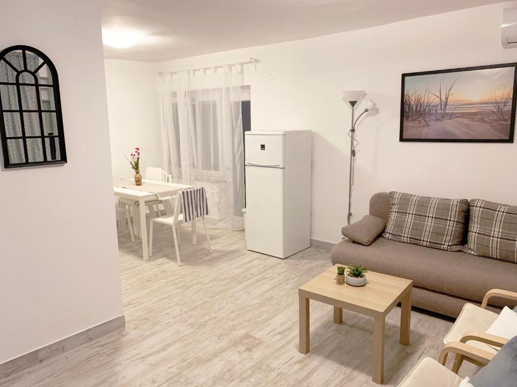 Zdjęcie z galerii obiektu Apartment Sunset - New! w Krku