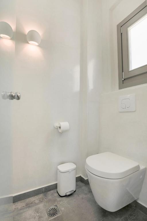 Eternity Suites Santorini - 13