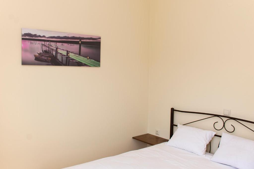 Beautiful Topolia View Apartment