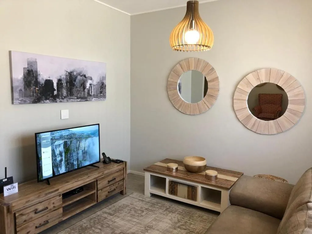 Cape Grandeur Axis 1 Bedroom Apartment, Cape Town, South Africa