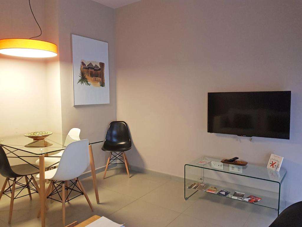 Apartamentos Caballerizas con parking gratuito - 7