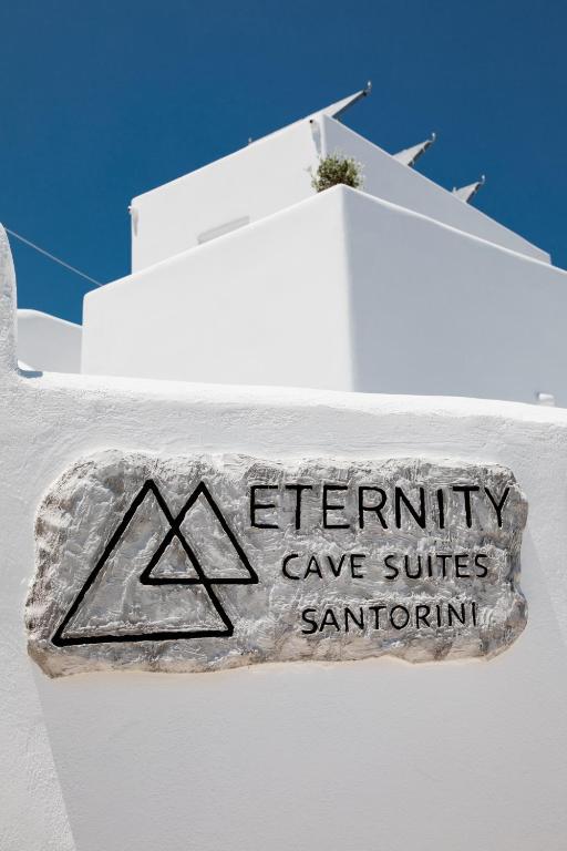 Certifikát, hodnocení, plakát nebo jiný dokument vystavený v ubytování Eternity Suites Santorini