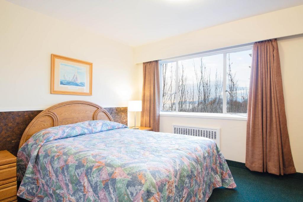 English Bay Hotel - Resim 12