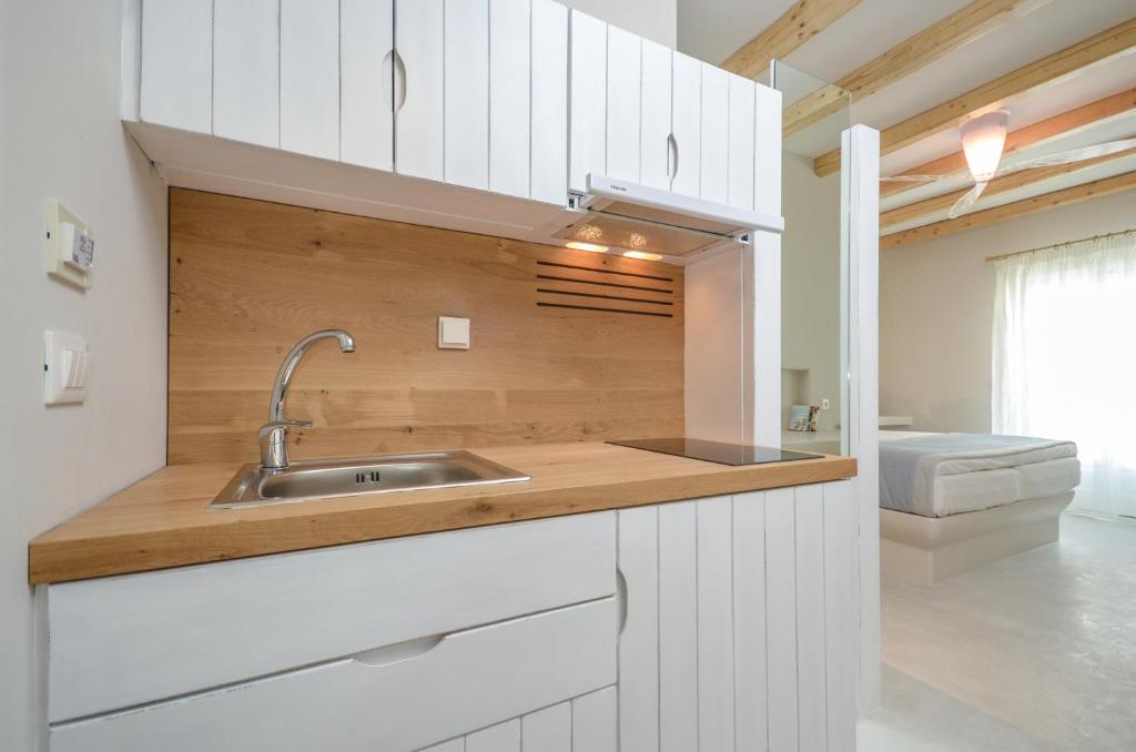 Antony Suites (Adults Only) - 6