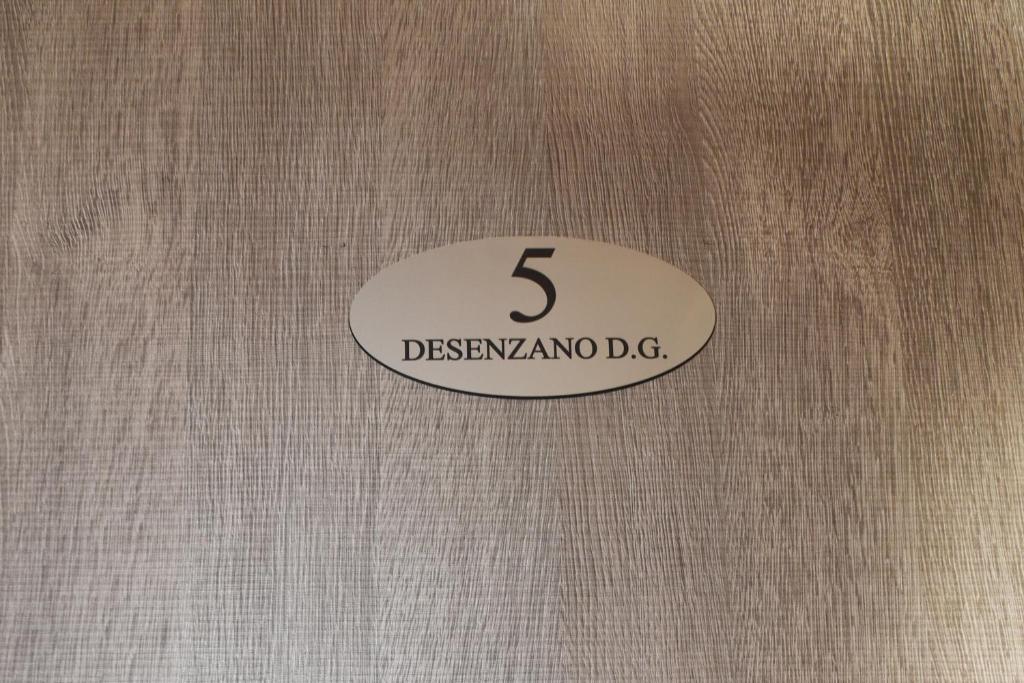 Certifikát, ocenenie alebo iný dokument vystavený v ubytovaní La Terrazza sul Lago