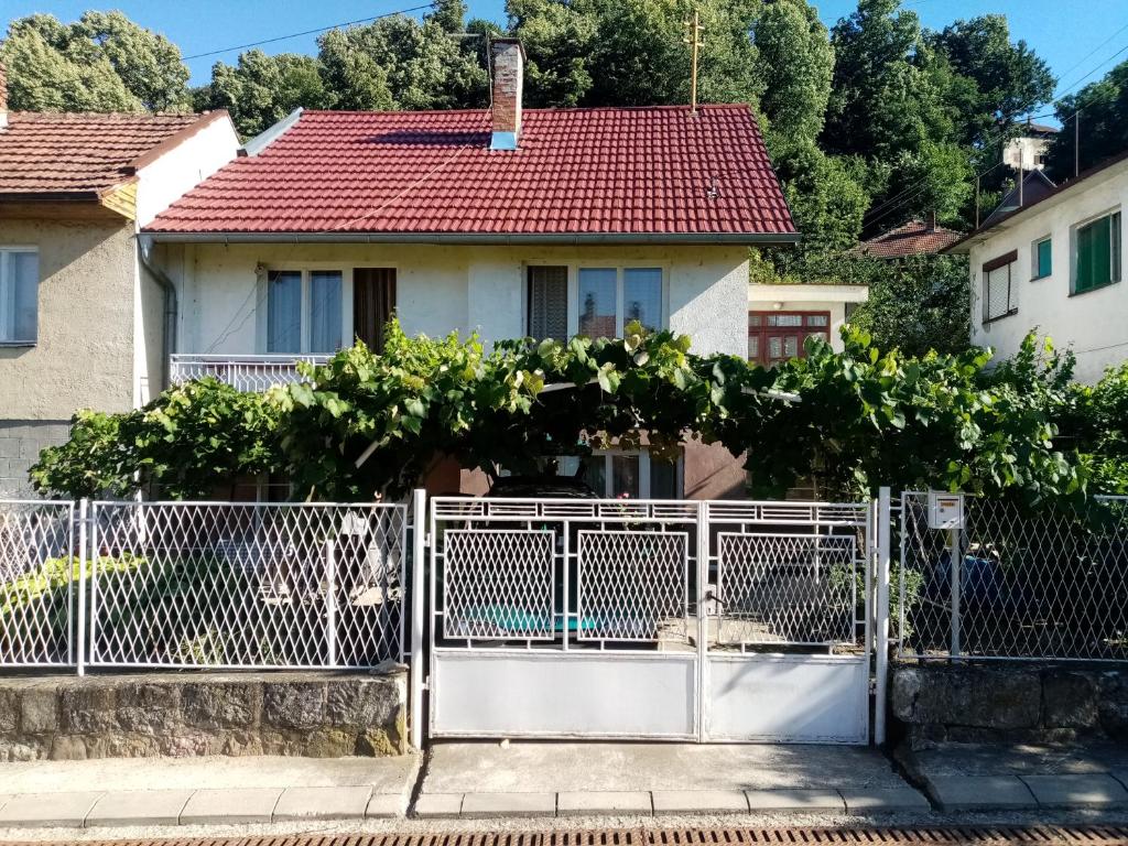 Zgrada u kojoj se nalazi apartman