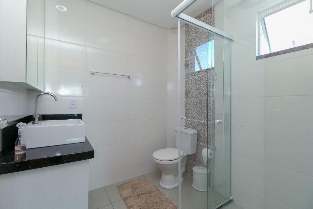  Aluguel Apartamento 2 quartos sendo 1 suíte / Bombas-SC