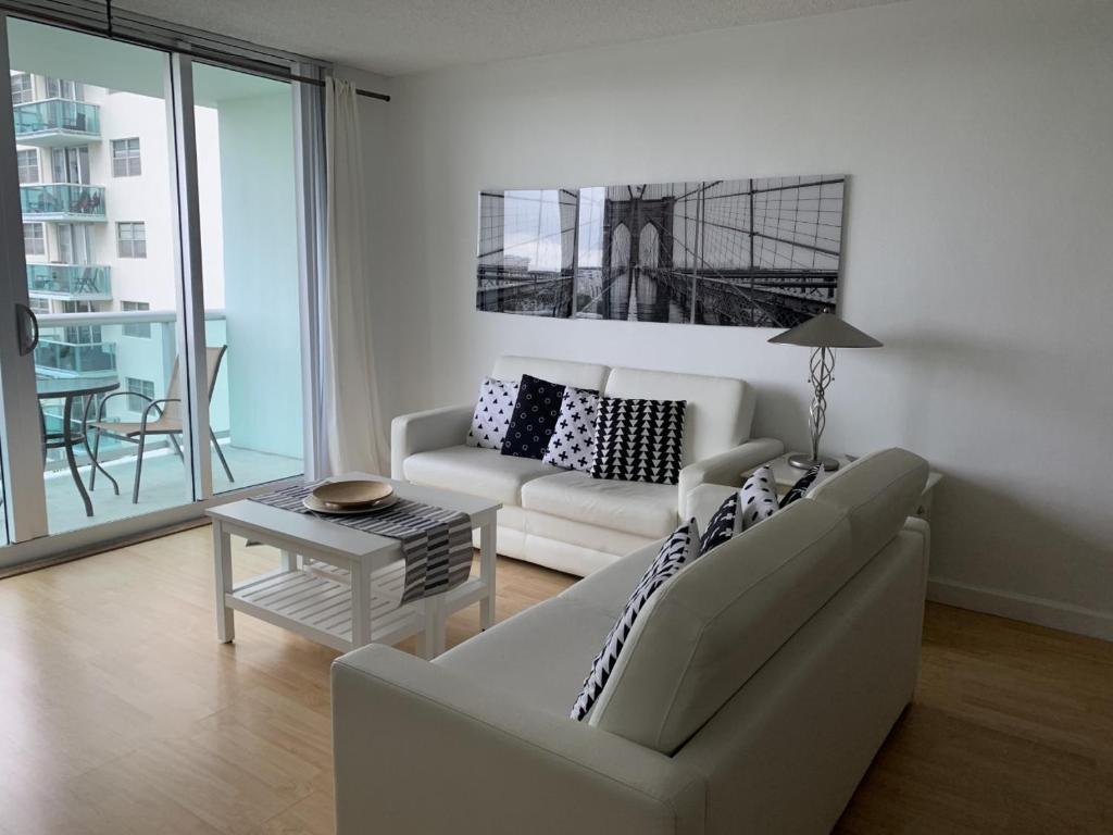 Apartamentos en Hollywood Beach | Con Vista al Mar 261293036