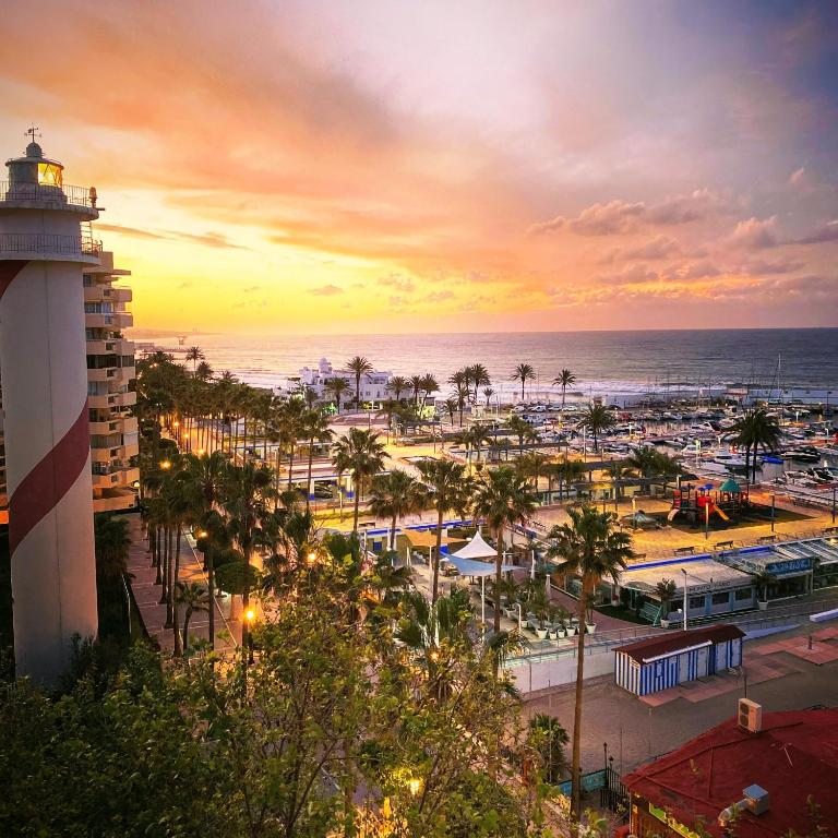 El Faro, Center Marbella Beachfront - EaW Homes, Marbella ...