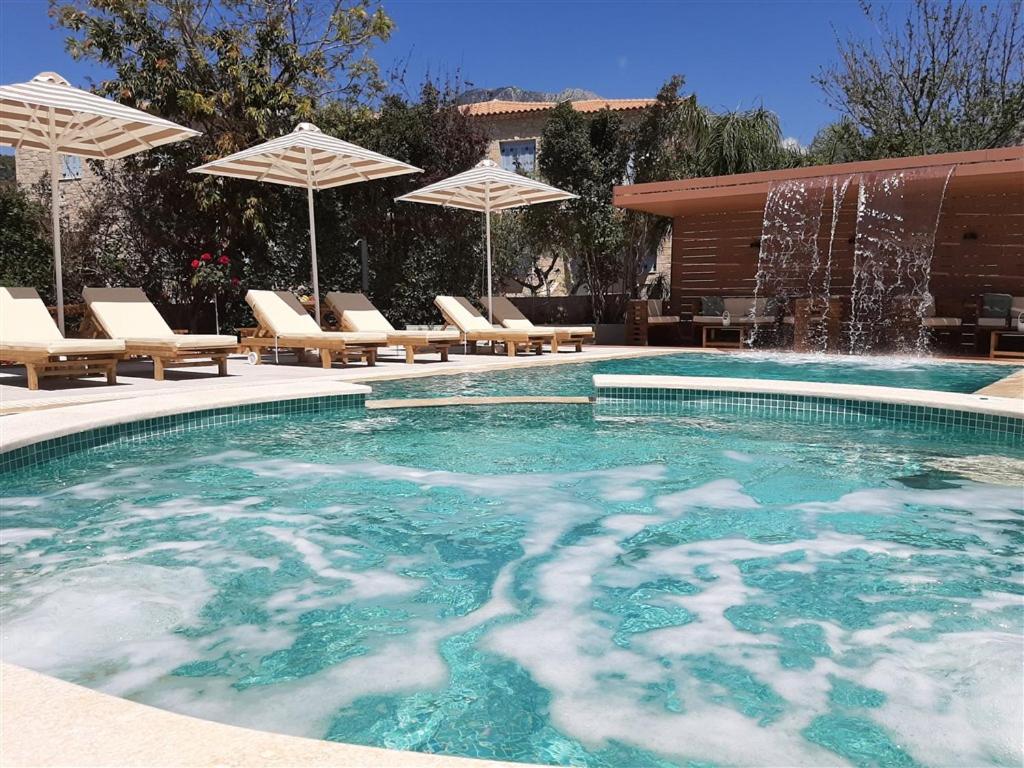The swimming pool at or close to Athina Apartments