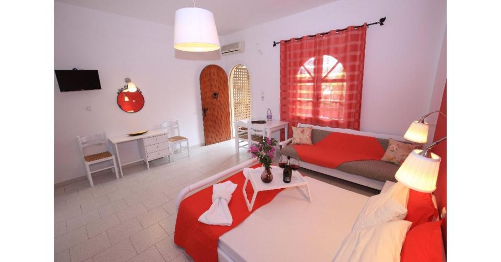 A seating area at Athina Apartments