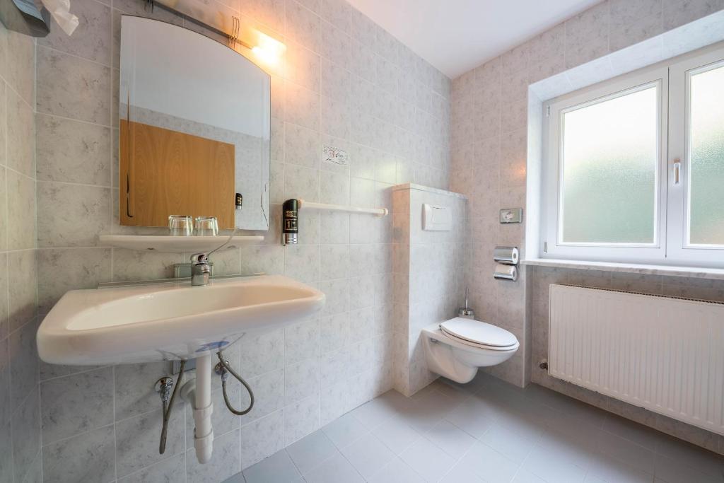 Koupelna v ubytování Ferienwohnung Innerwalten 100