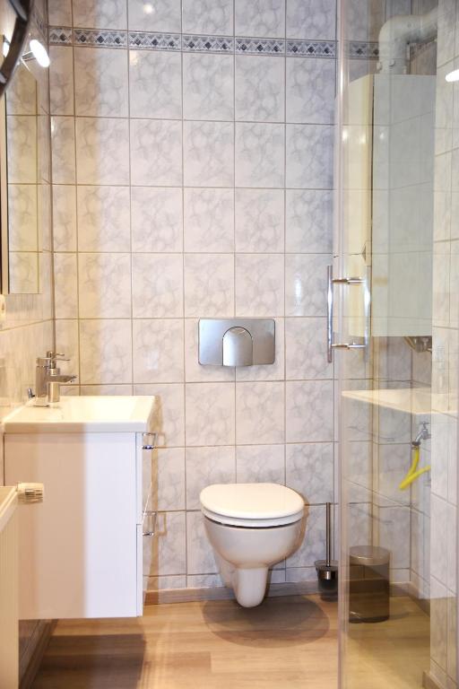 FeWo 2 - Deidesheim - Two-Bedroom Apartment