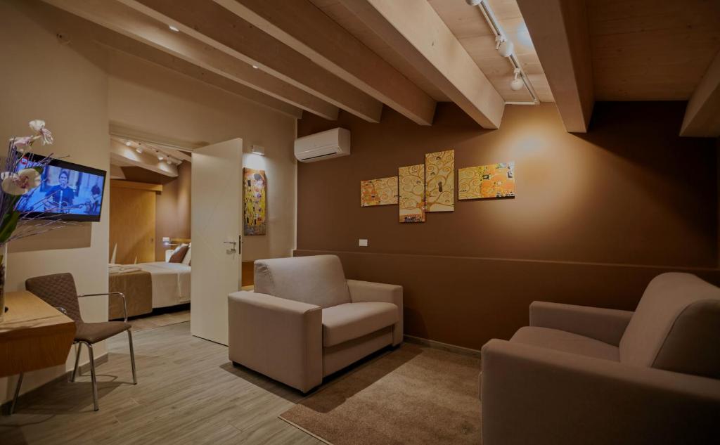 Hospitality Hotel - Resim 11