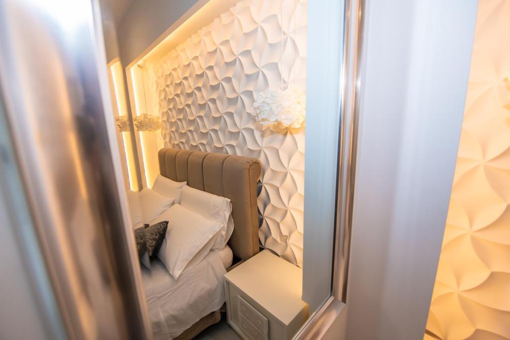 Artist Terrace Apartments - 19