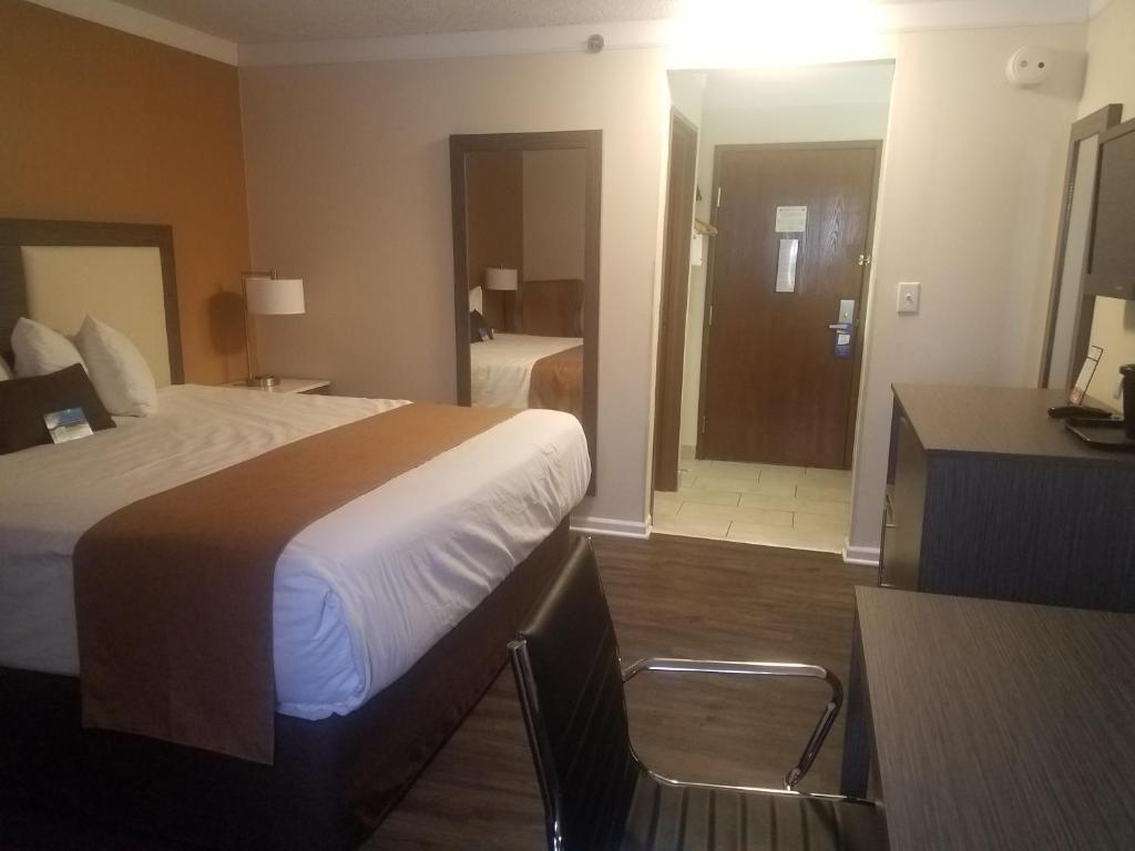 Baymont by Wyndham Chicago/Alsip - Kamer Met Kingsize Bed - Diervriendelijk/Rookvrij