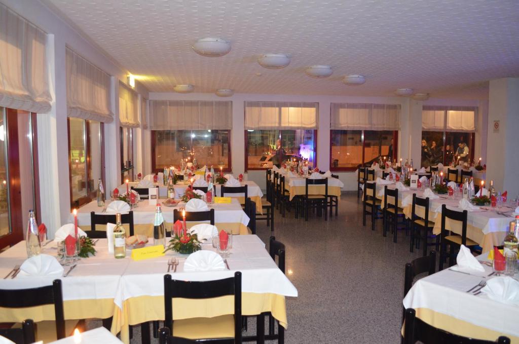 Restaurace v ubytování Hotel Palmarosa