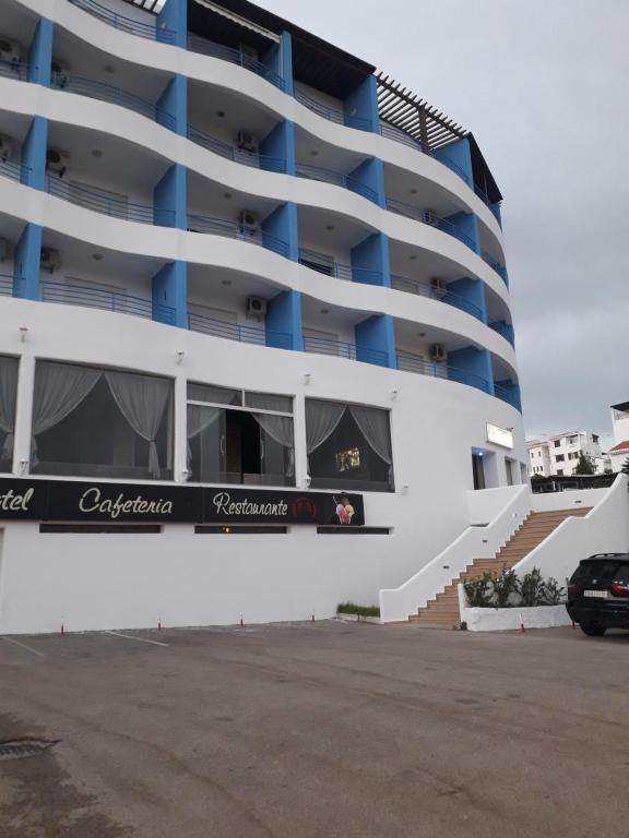 Budova, kde se aparthotel nachází