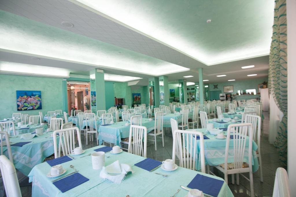 Restaurace v ubytování Hotel Meritime