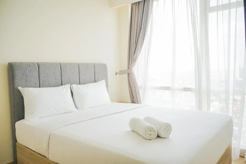 Chic and Cozy 2BR Apartment at Menteng Park By Travelio, Jakarta, Indonezia