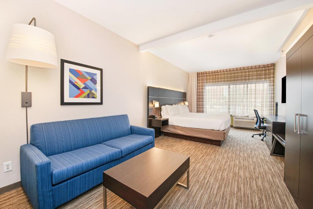 Holiday Inn Express - Delafield by IHG - Error