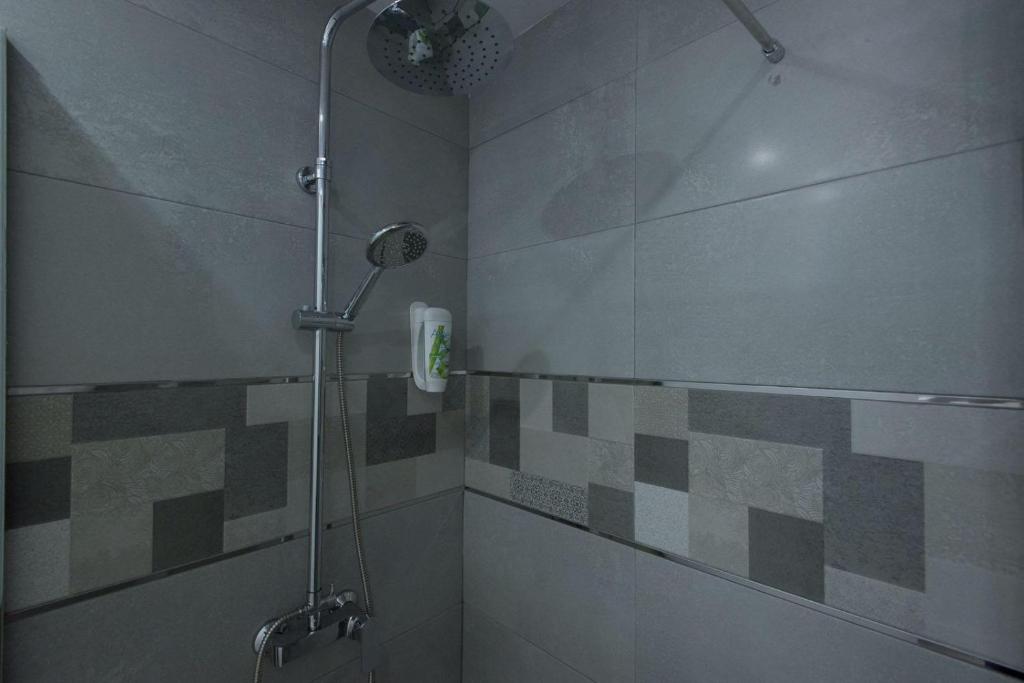 Locksmith Apartment - Park Option - 2