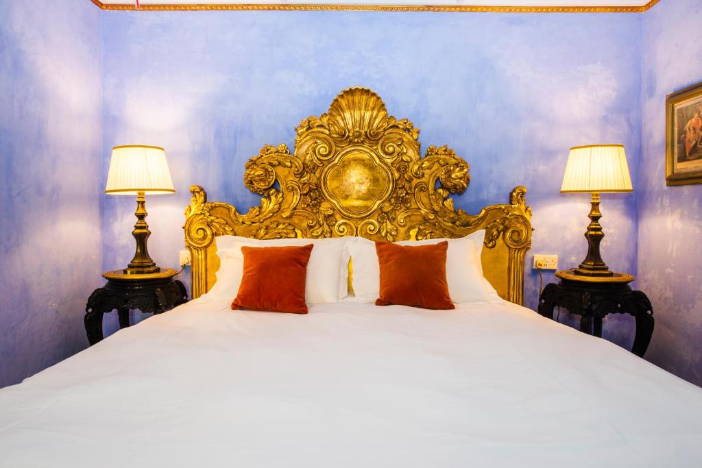 Casa Rocca Piccola B&B - Queen Room - Disability Access