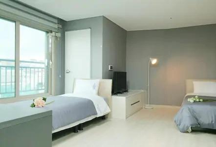 ARA Palace Hotel - Twin Room With View