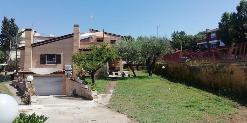 The building in which a vendégházakat is located