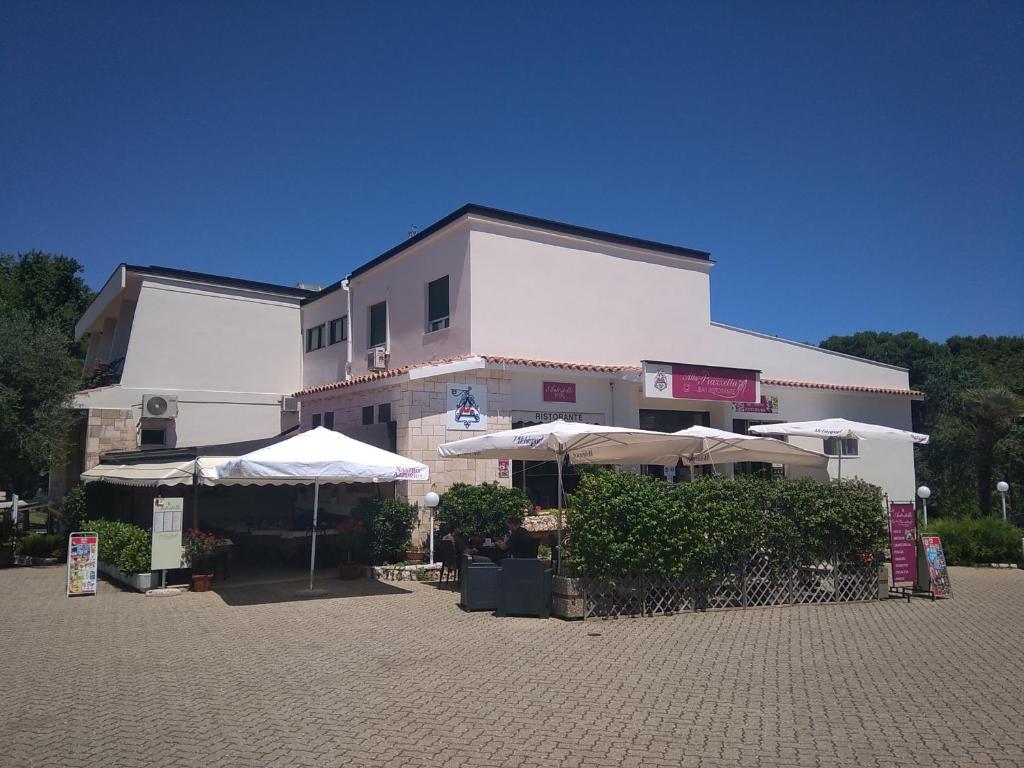 Budova, kde se hotel nachází