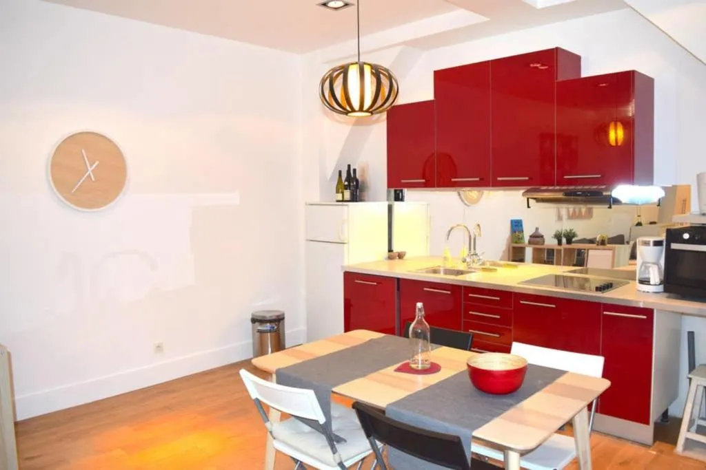 Superb design loft close to the Grands Boulevards, Paris, France