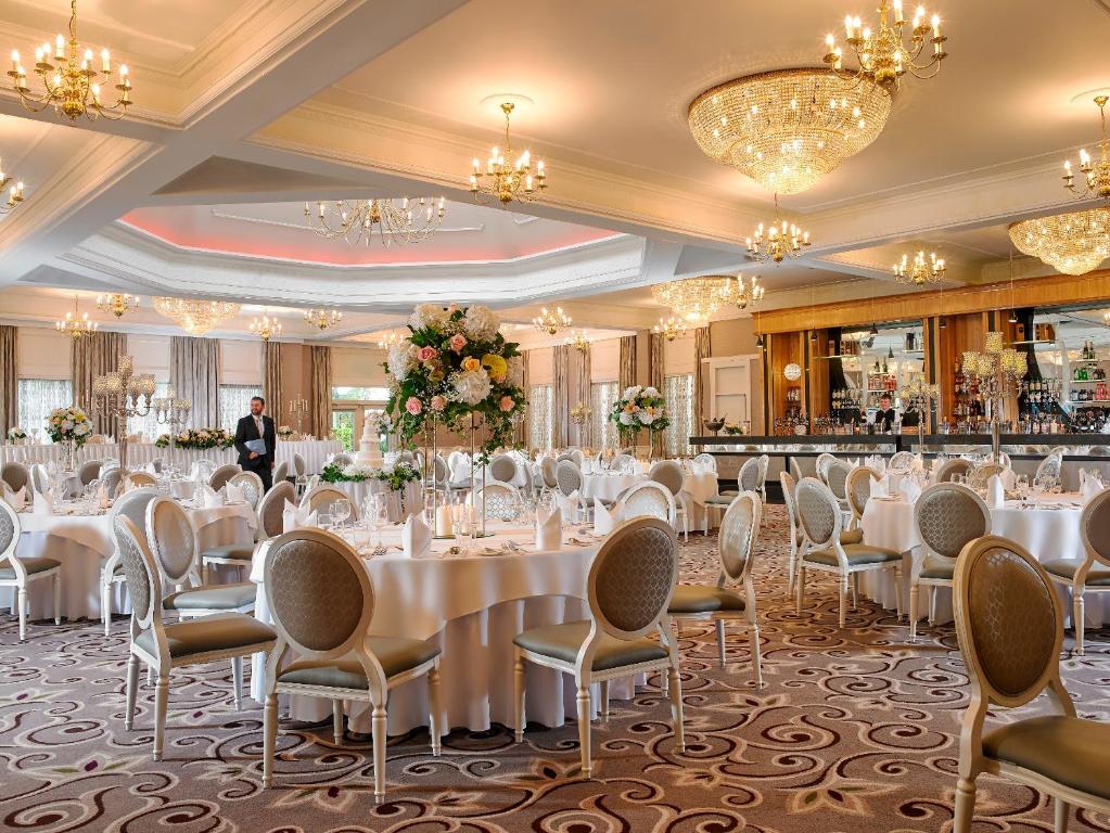 Restaurace v ubytování Castlecourt Hotel, Spa & Leisure