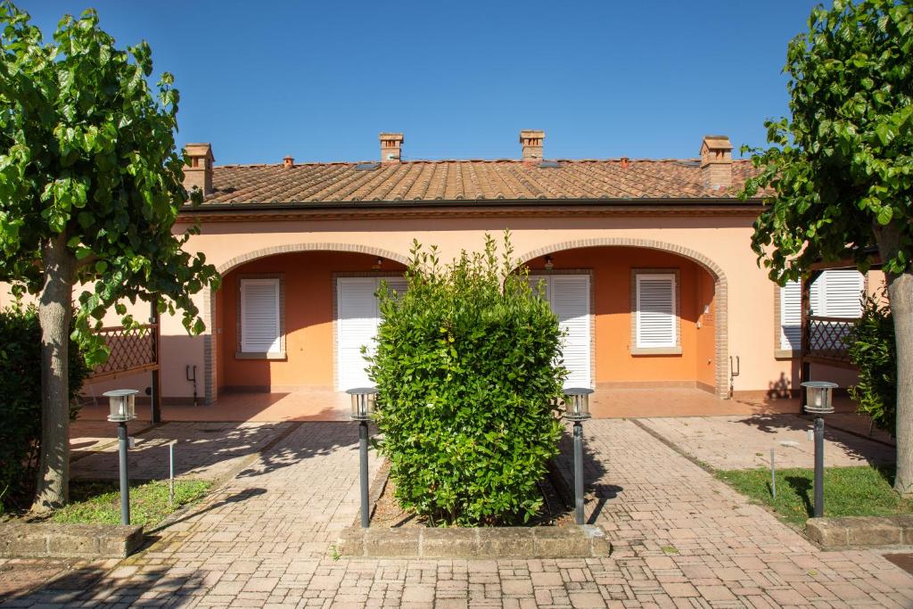 Aed väljaspool majutusasutust Borgo Verde