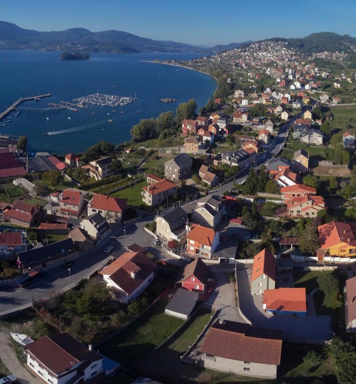 Catapeixe Holiday Apartments - 15