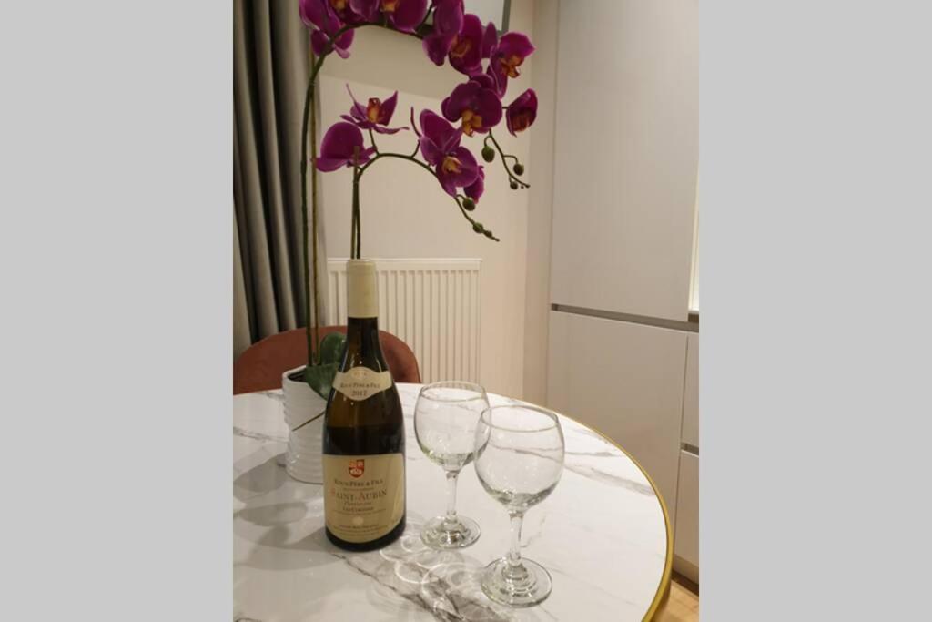 Napoje w obiekcie EcoStay-Serenity,business class apartment by the sea in Alimos Kalamaki