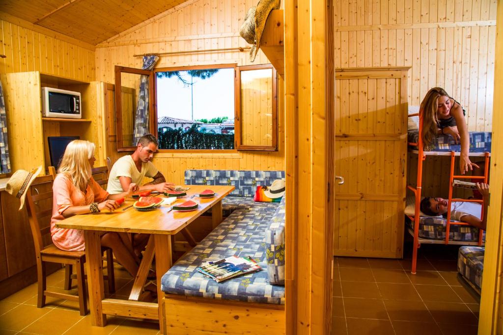 Posezení v ubytování Camping Bon Repós